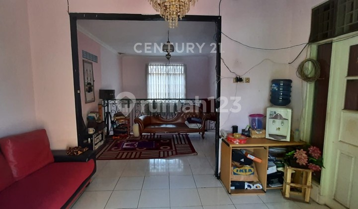 For Sale 2-Story Minimalist House, Strategic Location in Bintaro Sector 9 2