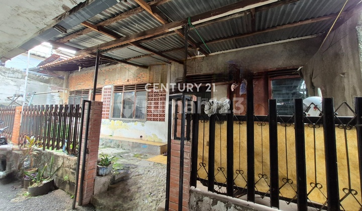 Dijual Rumah Hitung Tanah Harga Menarik di Kebayoran Lama Jaksel