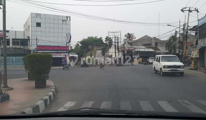 Tanah Strategis Pinggir Jalan Raya di Jl. Merdeka Kota Tangerang