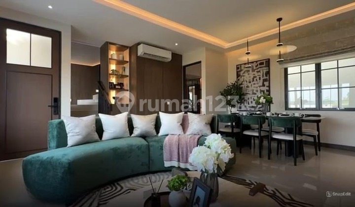 Rumah Minimalis 2 Lantai Dekat Stasiun Cisauk di BSD, Tangerang Rumah Minimalis 2 Lantai Dekat Stasiun Cisauk di BSD, Tangerang