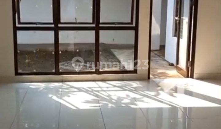 Di Sewakan Rumah Asri Di Bsd  2