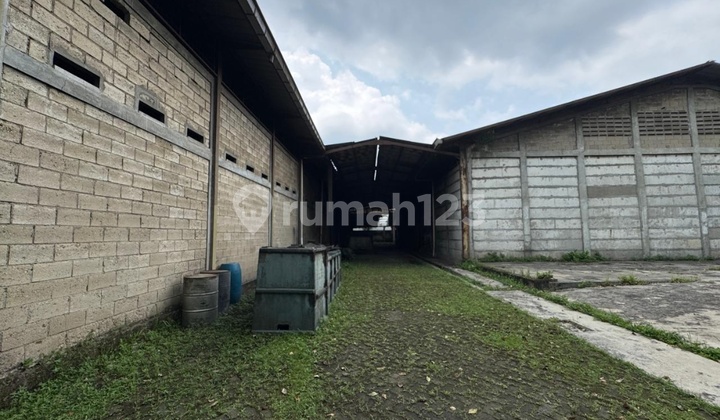 Low Price Factory in Jatake Industrial Area Front Block Near Mayora