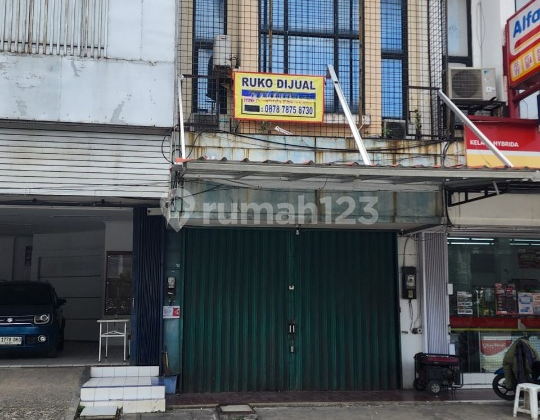 Dijual Ruko Strategis di Hibrida Raya, Kelapa Gading - Lokasi Ramai & Usaha Jalan!