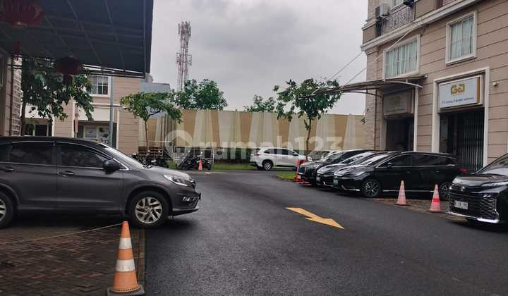 Greenlake City Shop House