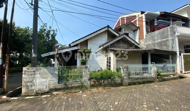 Rumah Tua Hitung Tanah Di Bumi Satria Kencana Kalimalang Bekasi Rumah Tua Hitung Tanah Di Bumi Satria Kencana Kalimalang Bekasi