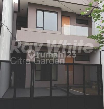 Rumah 2 Unit Kalideres Permai Blok F2 No. 11 & 12 Rumah 2 Unit Kalideres Permai Blok F2 No. 11 & 12