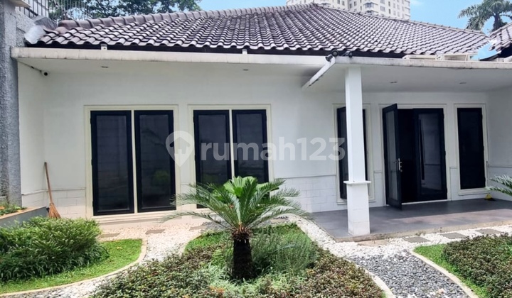 Rumah Asri Permata Hijau Dekat Senayan Kebayoran Baru Jakarta Selatan