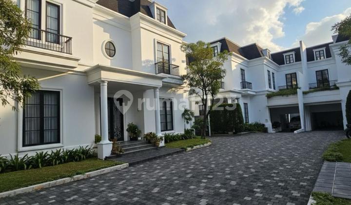 Luxury House in Fatmawati Cilandak, South Jakarta 2