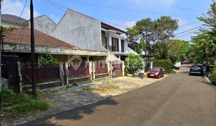 Rumah Hitung Tanah! ! Di Jl. Kerinci, Kebayoran Baru, Rumah Harga Murah