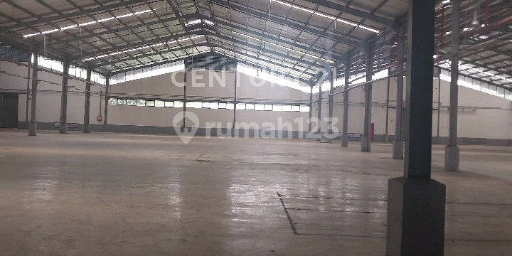 Gudang / Pabrik Sewa Siap Huni Lokasi Bagus Kawasan Lippo