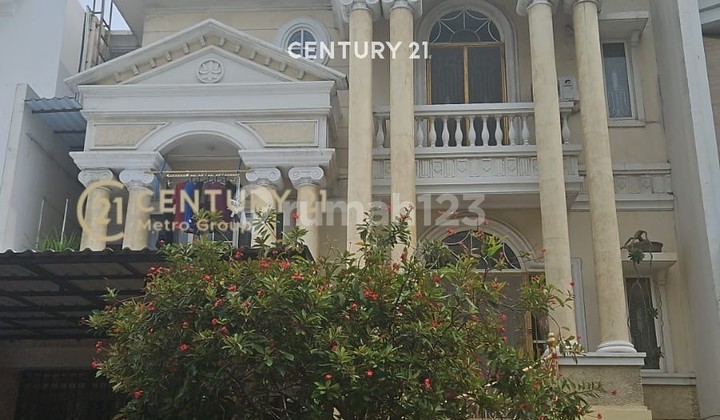 Rumah Mezanin 25 Lantai PIK Jakarta Utara 