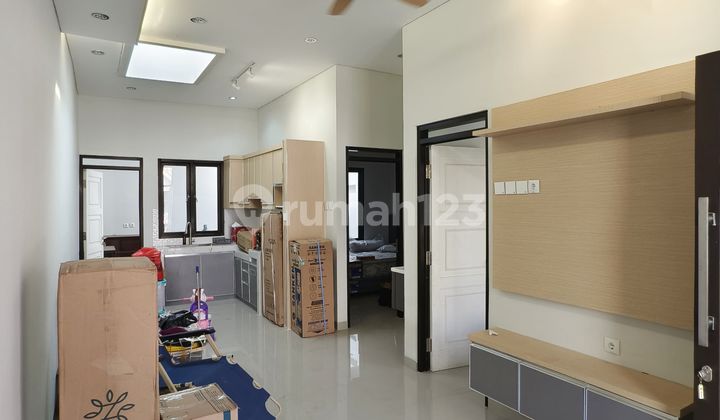 Dijual Rumah.siap.huni.di Cluster Amerika, Kota Wisata. Cibubur