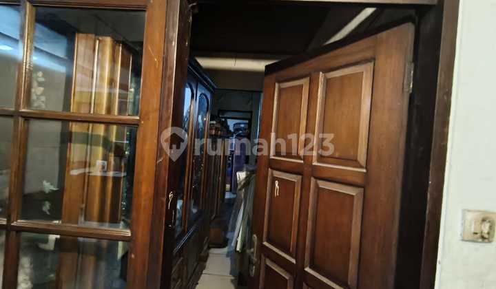 For Sale 2-Story House 500 M² - Former Restaurant, Strategic Location!