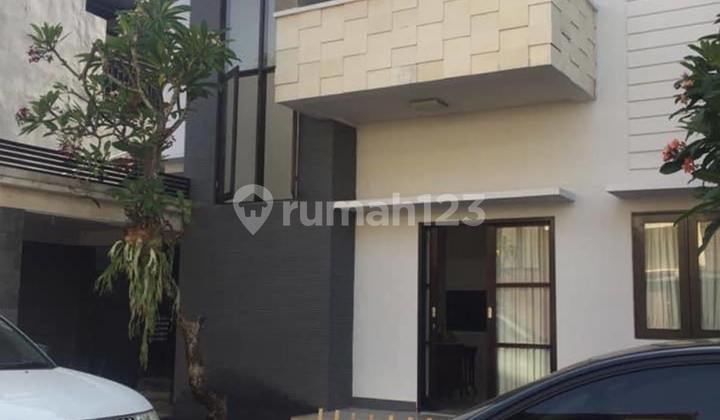 Rumah Strategis Semi Furnish Sandat Dangin Puri Kangin, Denpasar