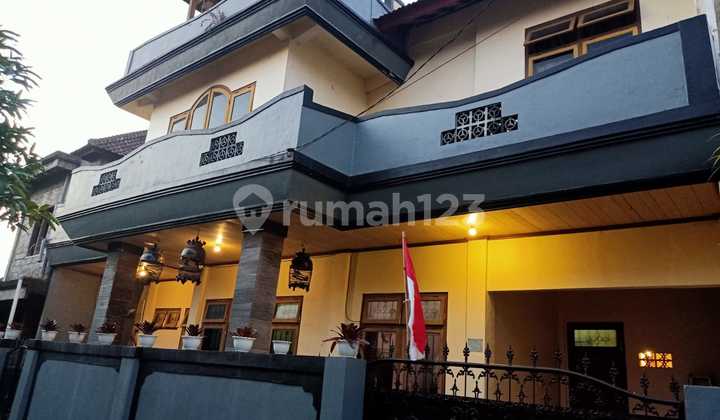 House For Sale In Padang Sambian Area Near City Center 2