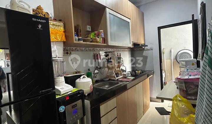 Rumah 2 Lantai Strategis Furnished Gatot Subroto Timur Denpasar 2
