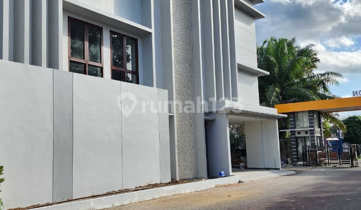 Luxury House Yogyakarta Brutal Discount from 8.8 Billion Luxury House Yogyakarta Brutal Discount from 8.8 Billion