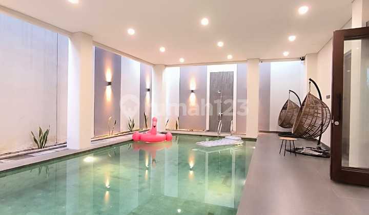 Luxury House Yogyakarta Brutal Discount from 8.8 Billion Luxury House Yogyakarta Brutal Discount from 8.8 Billion