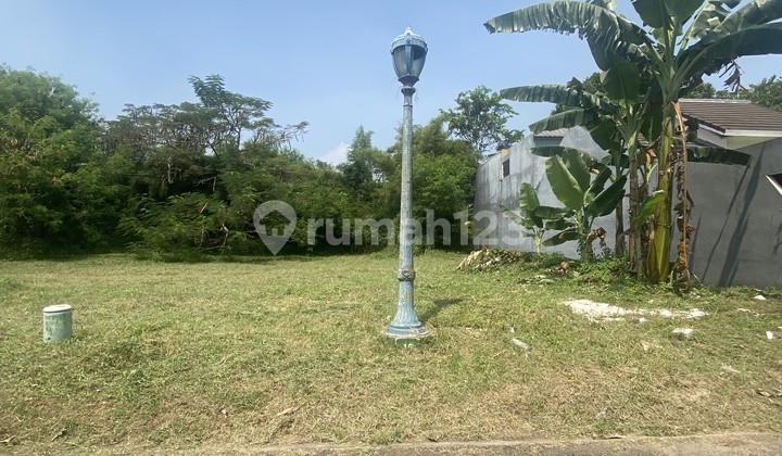 Strategic Land in Dukuh Bima Asri, Legend City