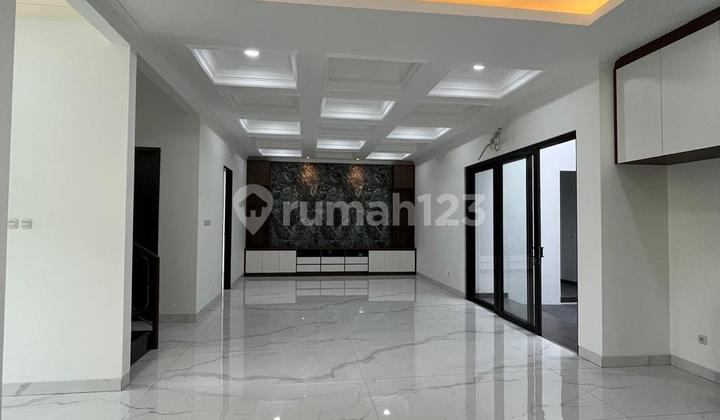 For Sale Nice Luxurious The Icon Bsd City 2