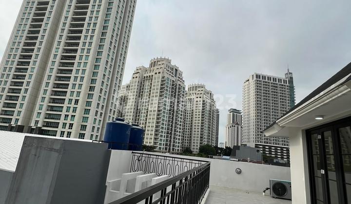 Rumah Dijual Cepat 4 Lantai