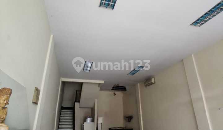 Jual Cepat Ruko Daerah Kemang 2.5 Lantai