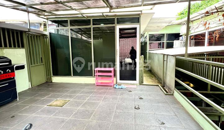 Dijual Rumah dan Tempat Usaha Dijual Rumah dan Tempat Usaha