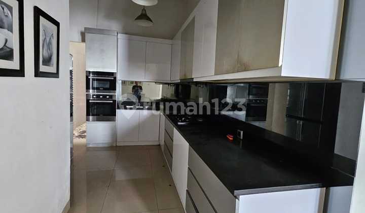 Disewakan Rumah Full Furnish Disewakan Rumah Full Furnish