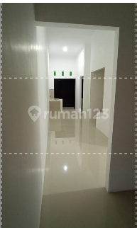 RUMAH BARU 1 LT DI WISMA TROPODO SIDOARJO