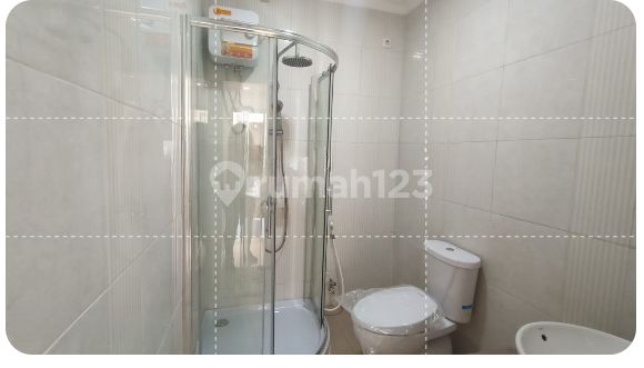 RUMAH 2 LT DI TAMAN MUTIARA PAKUWON CITY SURABAYA BARU GRESS SEMI FURNISH 2