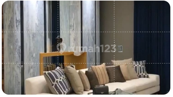 APARTMENT FULL FURNISH DAN MEWAH DI THE VOILA SURABAYA 