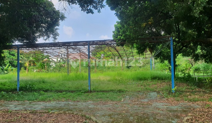 Wide Plot of Land in Depok Near Cinere Hospital