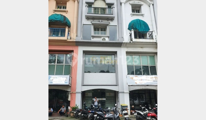Ruko Second Gandaria Utara 4 Lantai Lokasi Premium