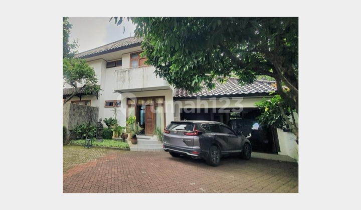 2-Storey Residence with Spacious Land in Lenteng Agung