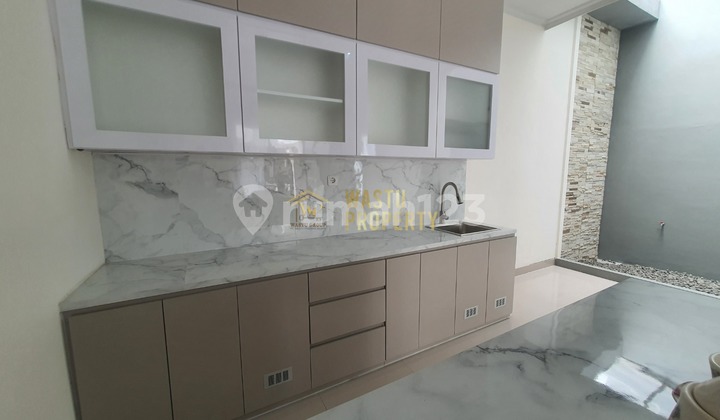 Charming 2-Story Residence with Mountain Views in Bogor