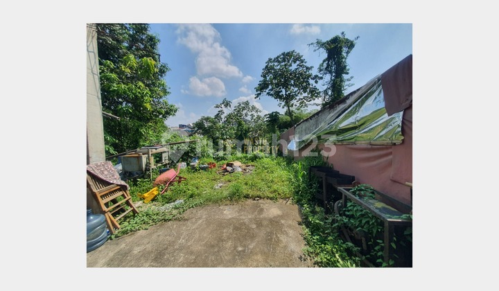 Golden Opportunity, Land by the Side of Sawangan Main Road