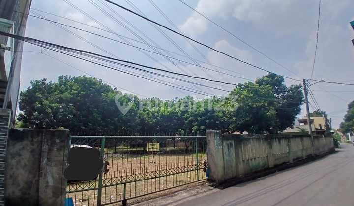 Affordable plots in East Bekasi Affordable plots in East Bekasi