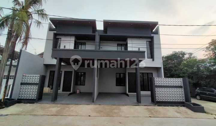 For Sale: 2-Story Move-In Ready Minimalist House on Green Boulevard, Kota Harapan Indah, Bekasi 2
