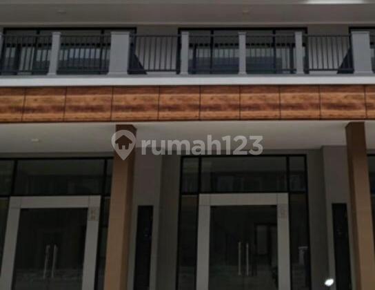 For Rent New Shop House Summarecon Crown Gading Bekasi