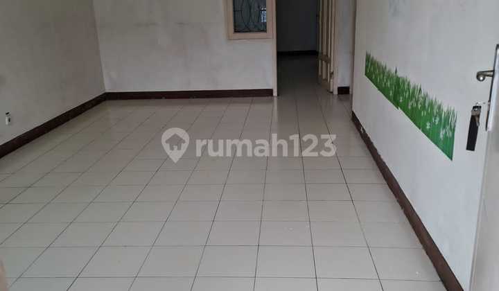 Disewakan Rumah Bulevar Harapan Indah Bekasi Siap Huni 2