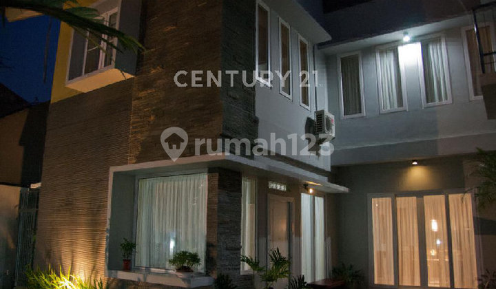 Rumah Mewah Konekting 2 Rmh, Pondok Kelapa, Jakarta Timur, 7,5 M