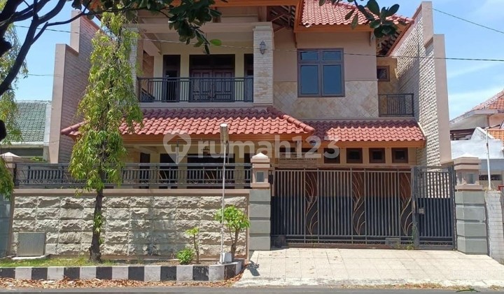 For Sale: 2-Story Ready-to-Occupy House in Rungkut Asri Barat 1