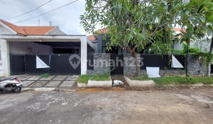 Dijual Rumah Wisma Medokan Selatan Rungkut dkt Taman 1