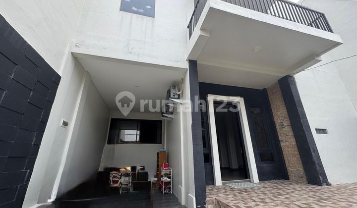 For Sale: 2.5-Story Mojoklangru House, Ready to Occupy 2