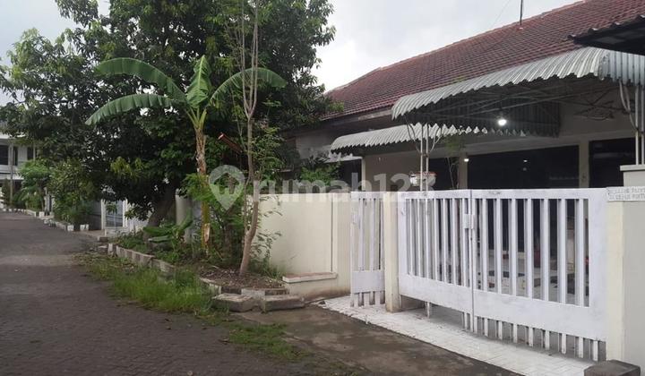 For Sale Single-Story Taman Darmo Baru Timur House Ready to Occupy 1