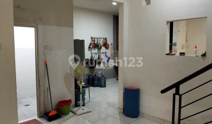 Disewa Rumah Bagus Siap Huni Di Palem Semi Karawaci Tangerang 2