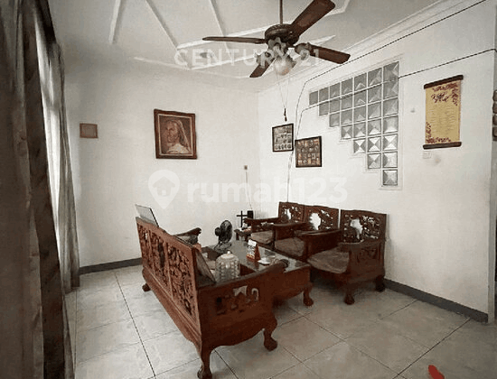 Rumah Layak Huni 21/2 Lantai Di Pasar Baru Jakarta Pusat 