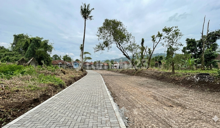 SHM Land Near Spbu Selomartani Kalasan