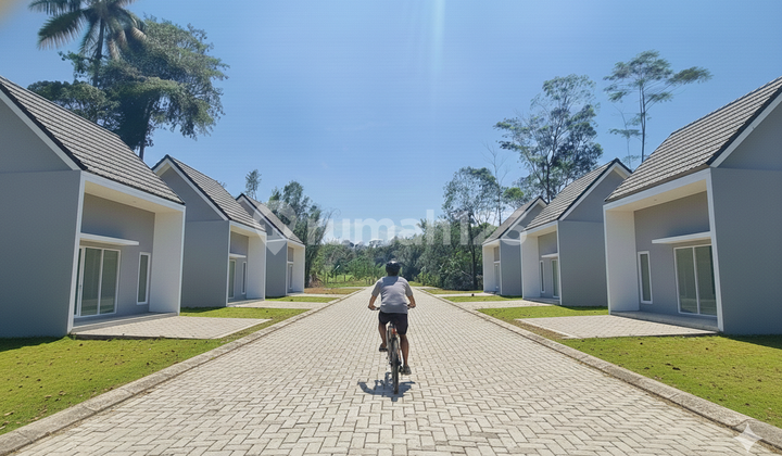 Barat Pasar Pakem Tanah Pekarangan 1 Jt-An/M2