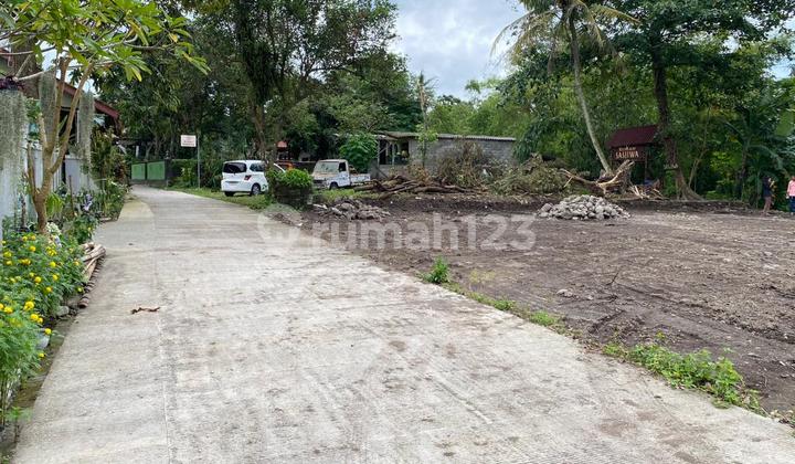 Tanah Sardonoharjo Ngaglik Sleman - Timur Pasar Rejodani